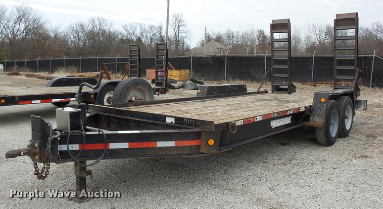 image for item L4548 2004 Towmaster equipment trailer