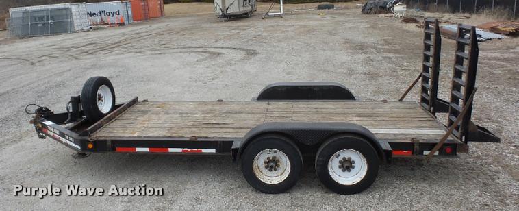 image for item L4549 2005 Trail King TK14U equipment trailer