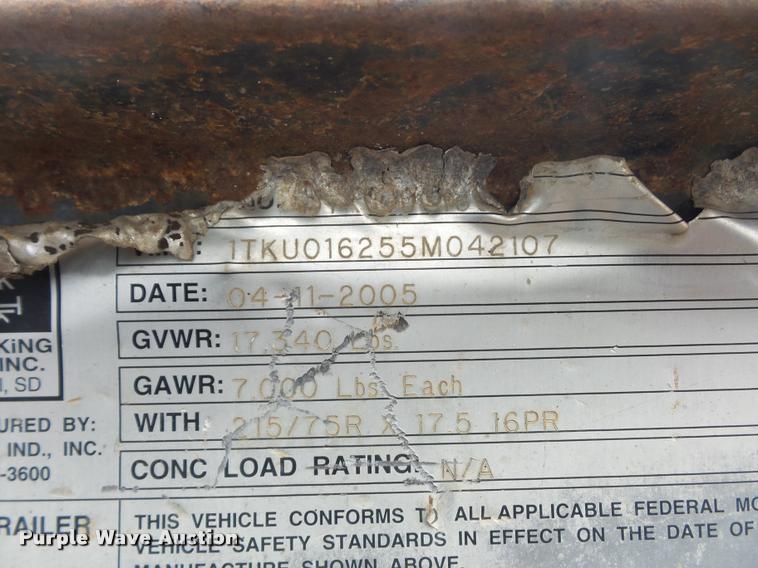 image for item L4549 2005 Trail King TK14U equipment trailer