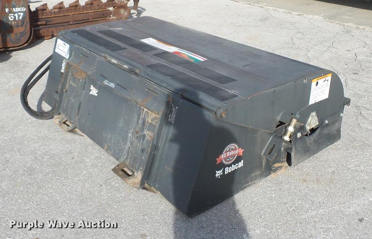 image for item L4550 2015 Bobcat skid steer sweeper