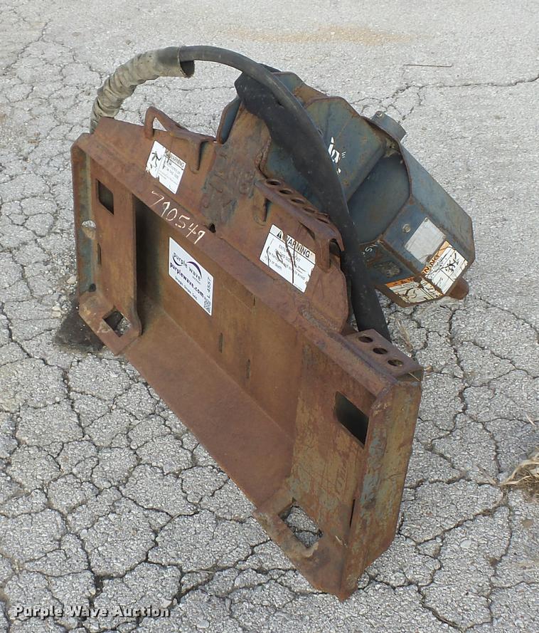 image for item L4557 Bobcat 30C skid steer auger