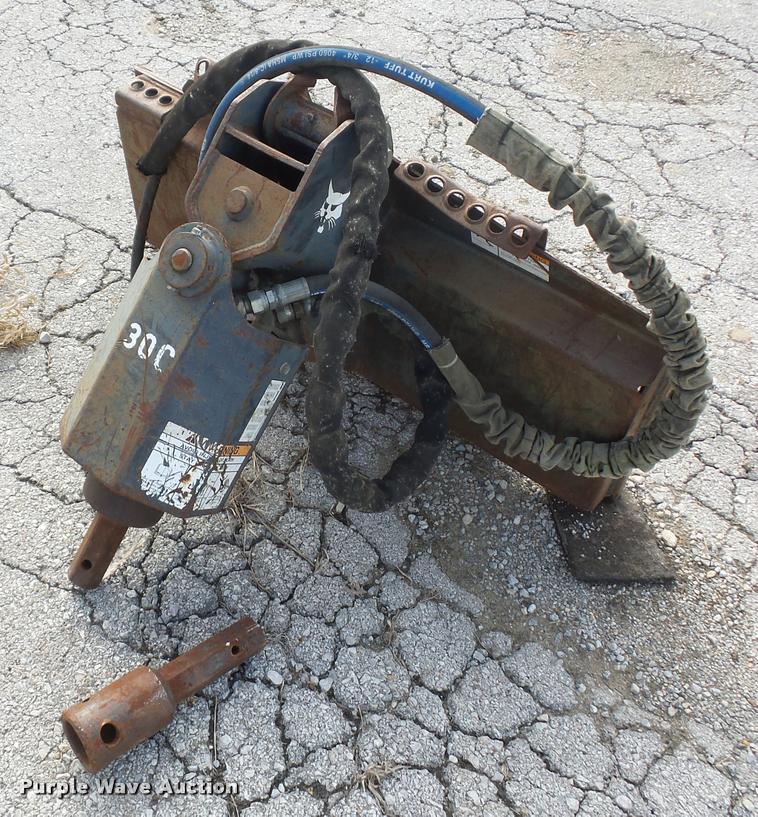 image for item L4557 Bobcat 30C skid steer auger