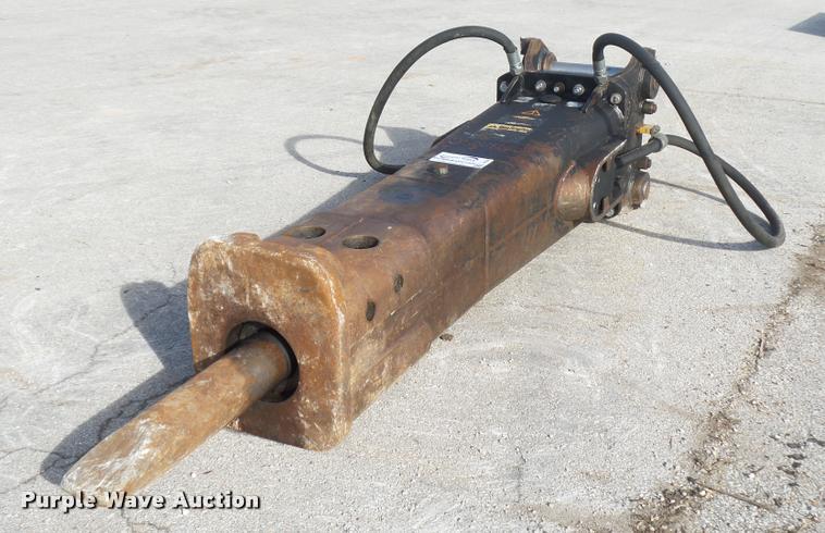 image for item L4558 Caterpillar H140DS hydraulic hammer