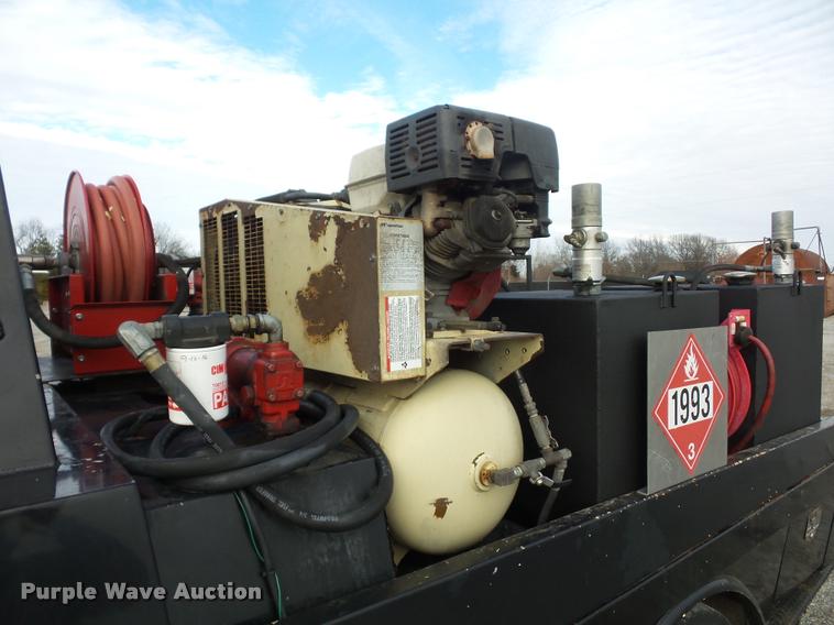 image for item L4559 2003 Ford F550 Super Duty service truck