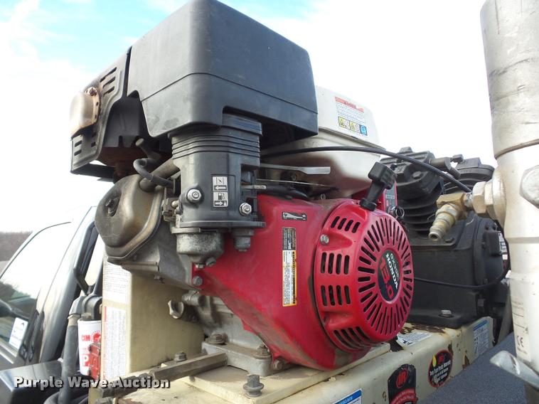 image for item L4559 2003 Ford F550 Super Duty service truck