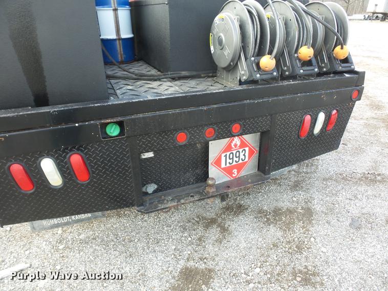 image for item L4559 2003 Ford F550 Super Duty service truck