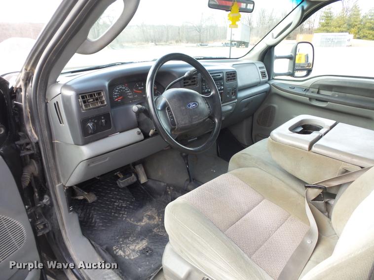 image for item L4559 2003 Ford F550 Super Duty service truck