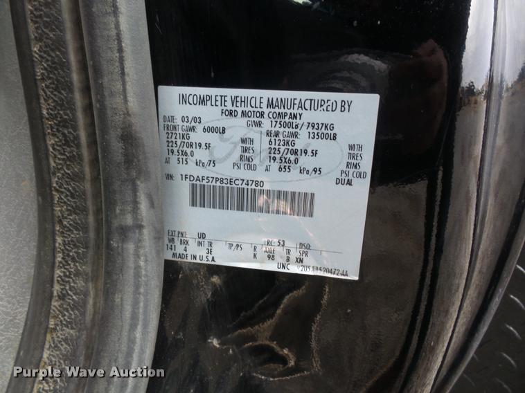 image for item L4559 2003 Ford F550 Super Duty service truck