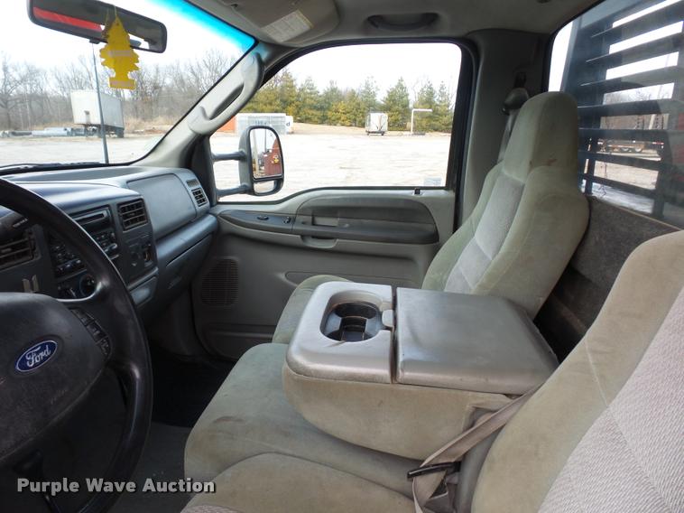 image for item L4559 2003 Ford F550 Super Duty service truck