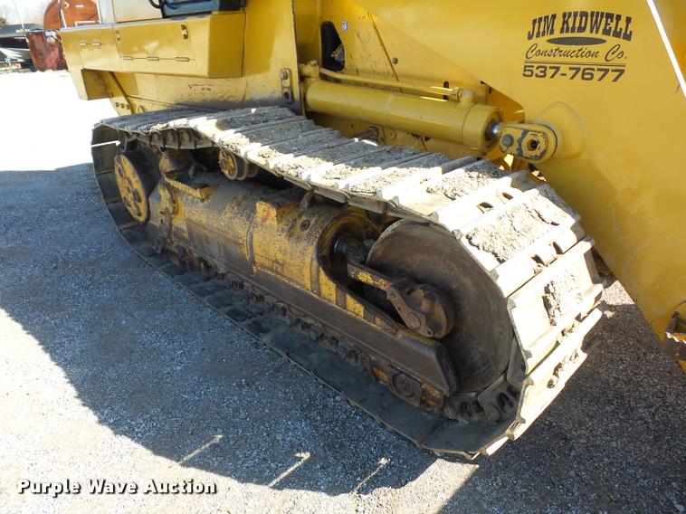 image for item L4679 2004 Caterpillar 963C track loader