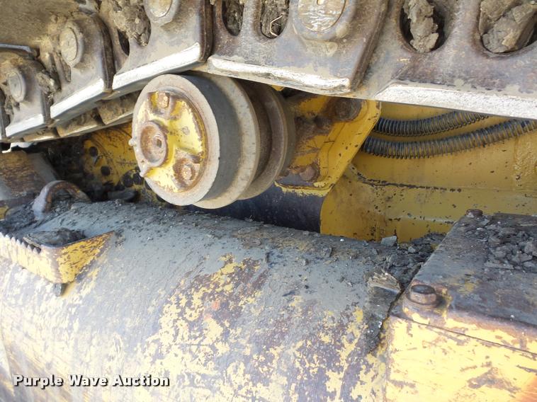 image for item L4679 2004 Caterpillar 963C track loader