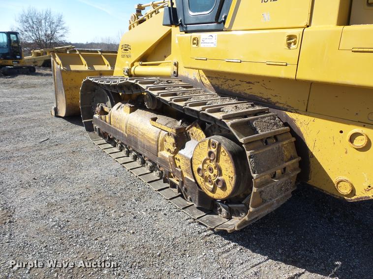 image for item L4679 2004 Caterpillar 963C track loader