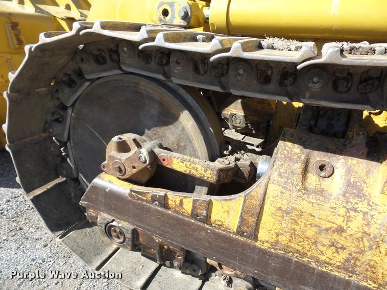 image for item L4679 2004 Caterpillar 963C track loader