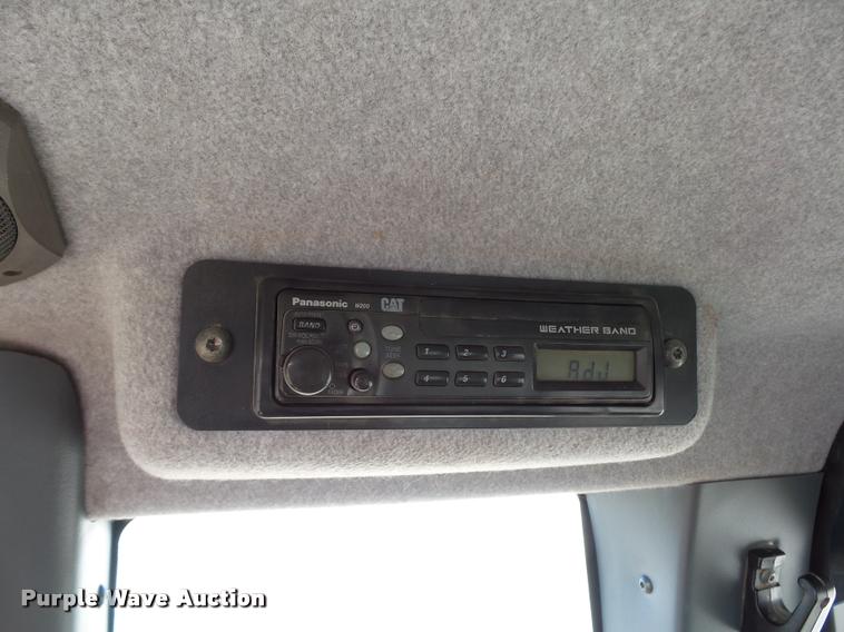 image for item L4679 2004 Caterpillar 963C track loader