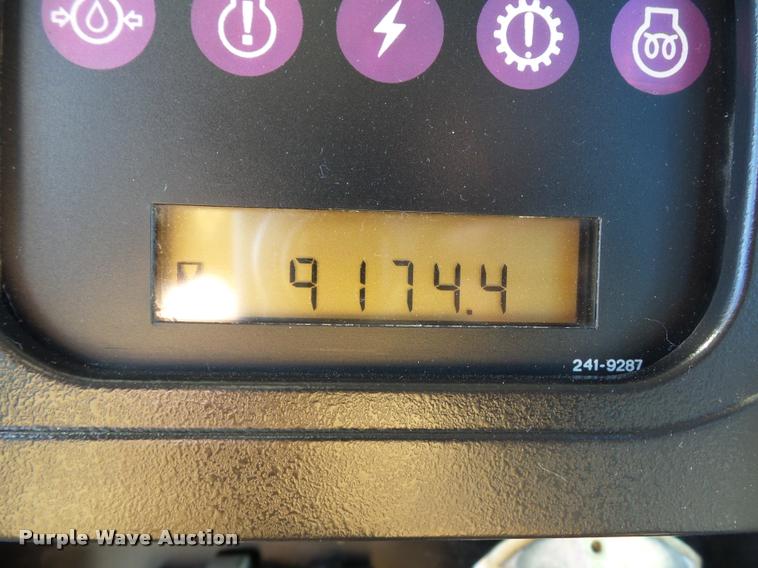 image for item L4679 2004 Caterpillar 963C track loader