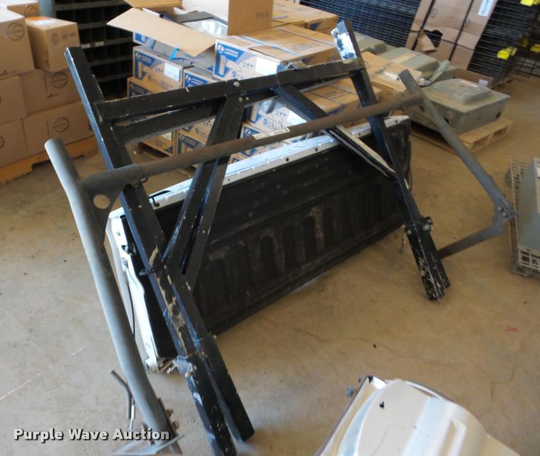 image for item AG9047 2010 Dodge pickup tailgate