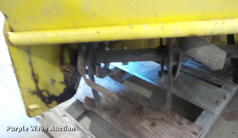 image for item AG9049 John Deere tiller