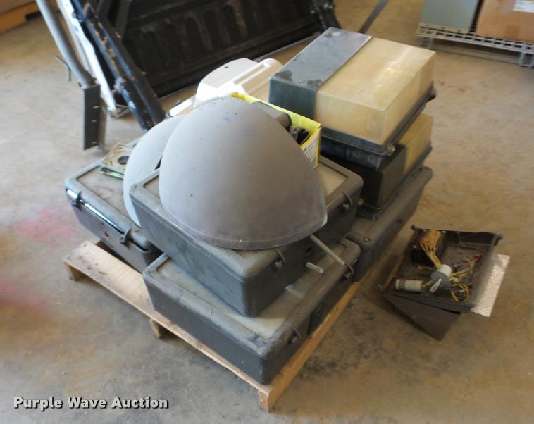 image for item AG9051 Building materials