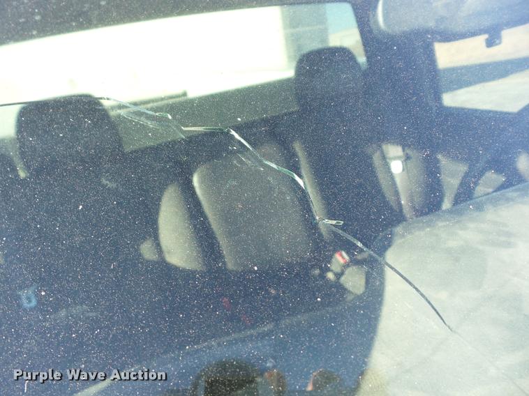 image for item AG9054 2005 Chevrolet Silverado 1500 utility bed pickup truck