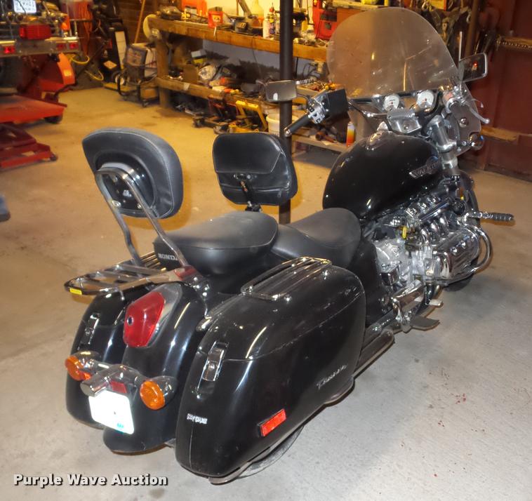 image for item AG9251 1997 Honda GL1500CT Valkyrie Tourer motorcycle