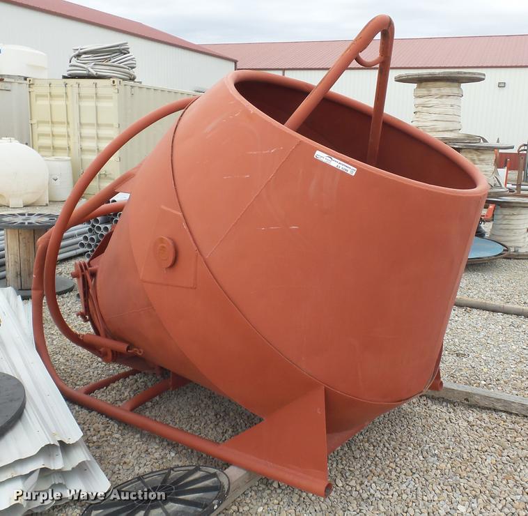 image for item AX9299 Concrete hopper