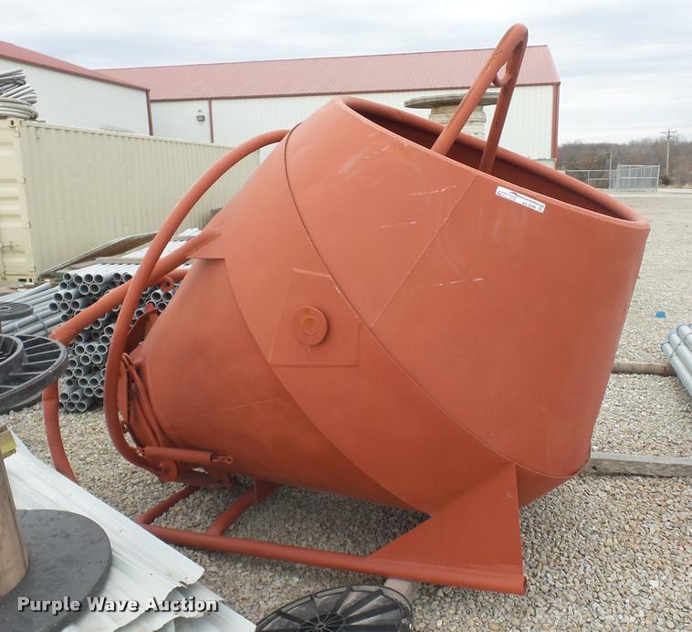 image for item AX9299 Concrete hopper