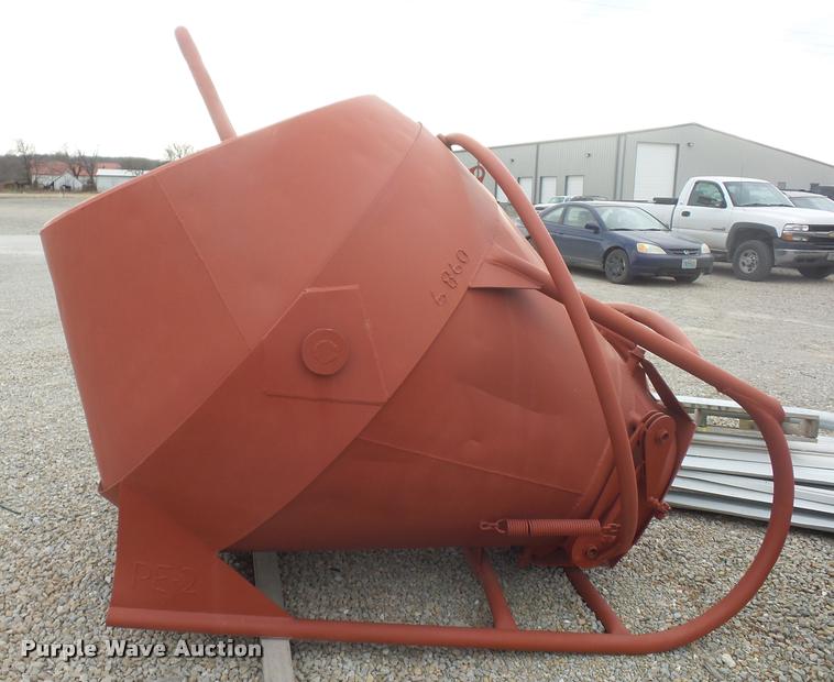 image for item AX9299 Concrete hopper