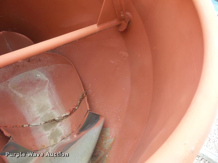 image for item AX9299 Concrete hopper