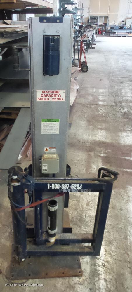 image for item AX9302 Powermate end gate lift