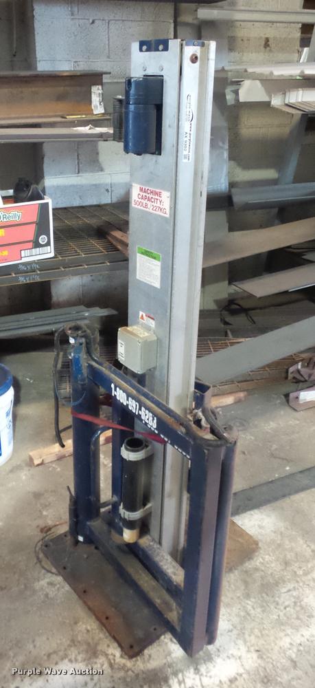 image for item AX9302 Powermate end gate lift