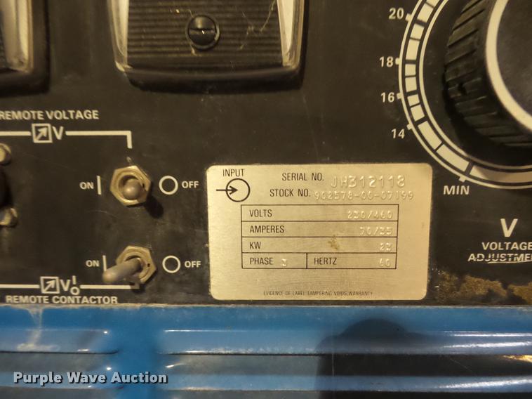 image for item AX9305 Miller Deltaweld 450 welder