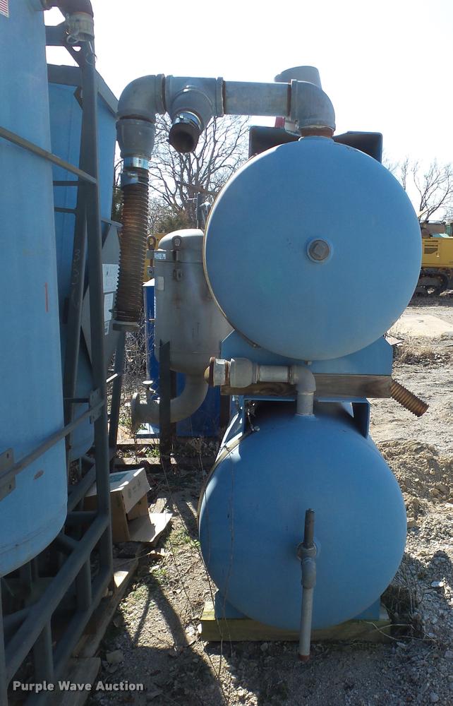 image for item BI9136 (2) air tanks