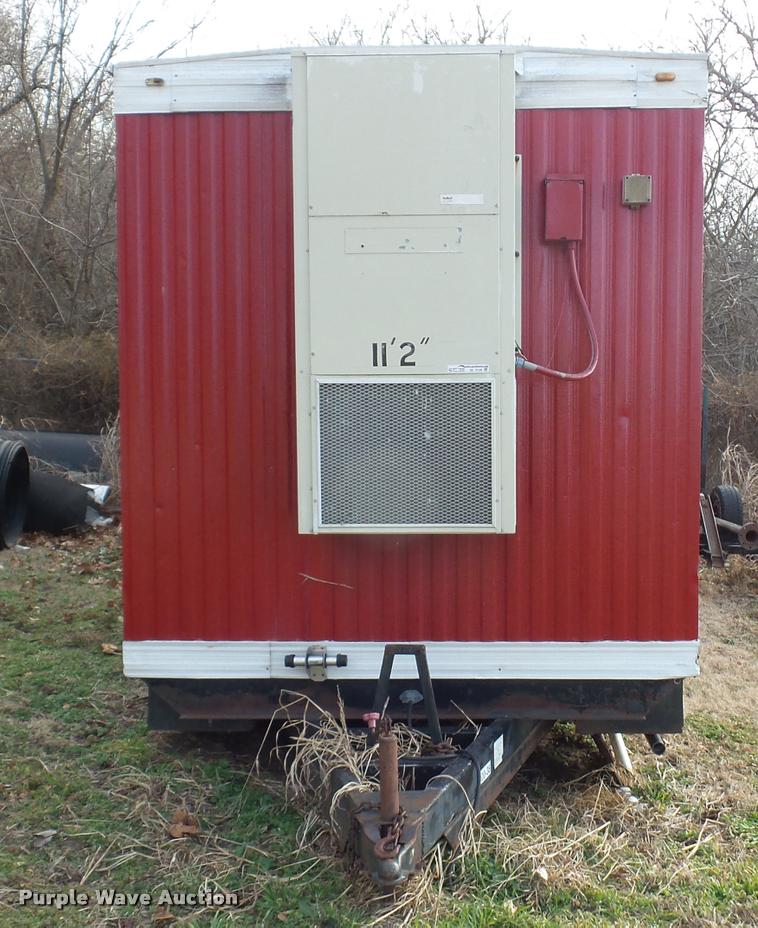 image for item BI9139 1988 mobile shower trailer