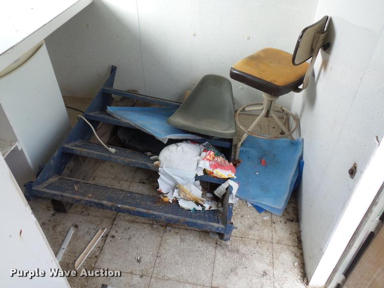 image for item BI9139 1988 mobile shower trailer