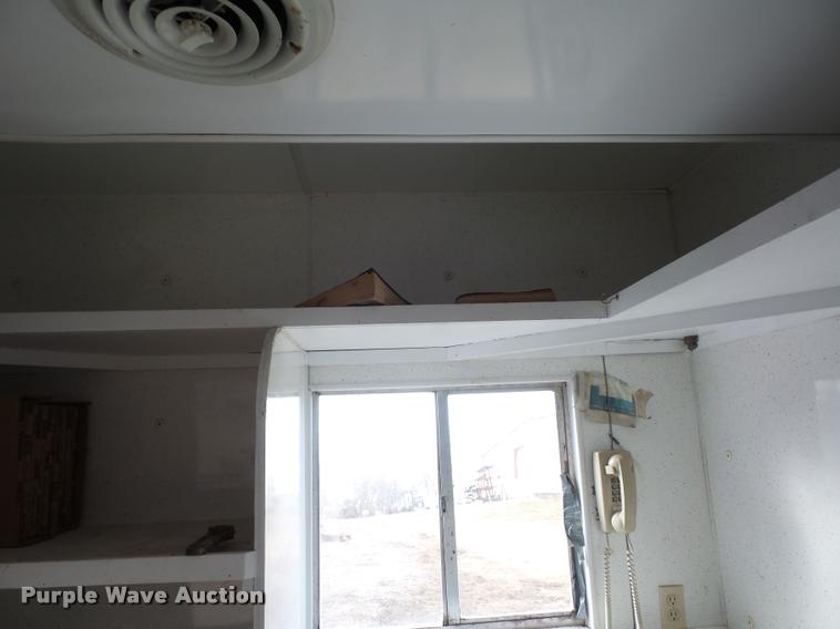 image for item BI9139 1988 mobile shower trailer