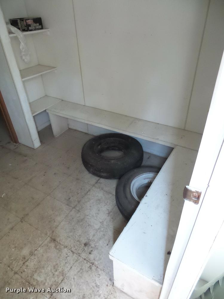 image for item BI9139 1988 mobile shower trailer