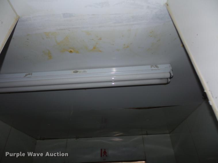 image for item BI9139 1988 mobile shower trailer