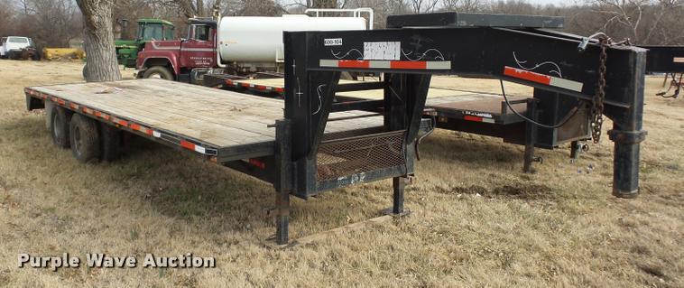 image for item BI9144 1999 Starlite equipment trailer