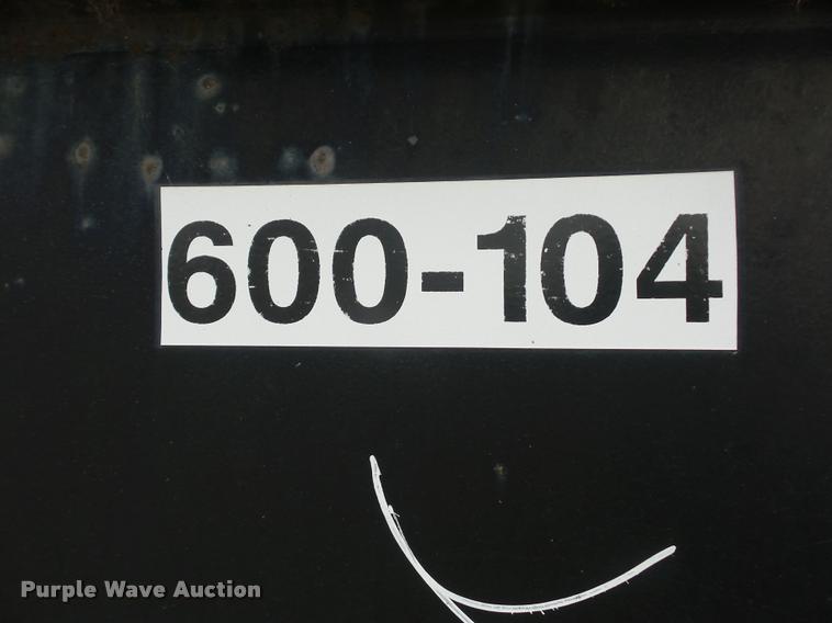 image for item BI9144 1999 Starlite equipment trailer