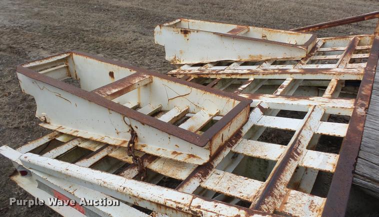 image for item BI9145 1984 Belshe T-8G equipment trailer