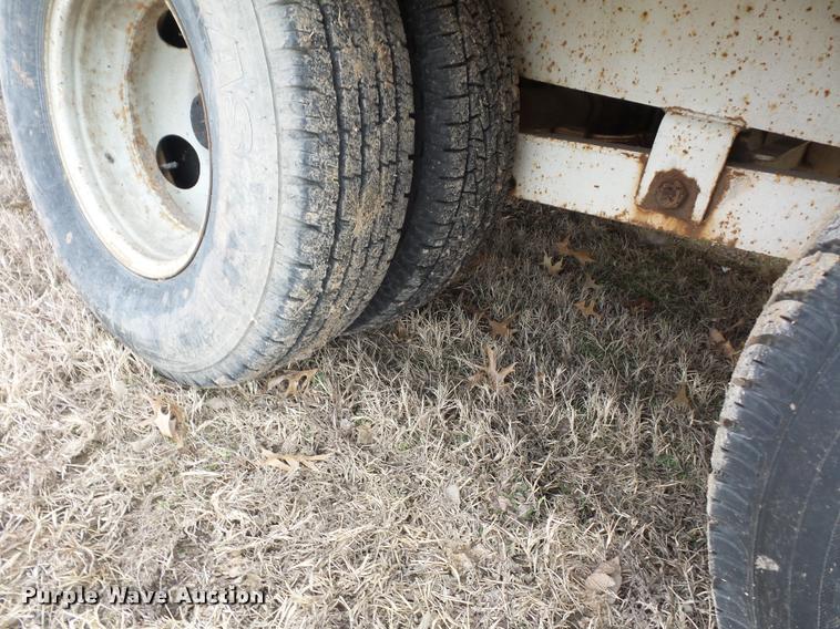 image for item BI9145 1984 Belshe T-8G equipment trailer