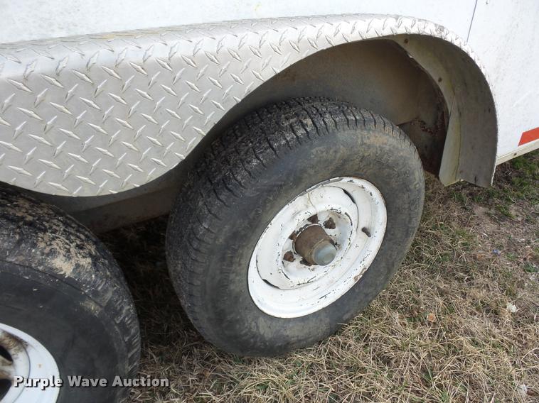 image for item BI9146 1995 Timberwolf enclosed cargo trailer