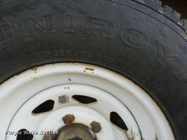 image for item BI9146 1995 Timberwolf enclosed cargo trailer