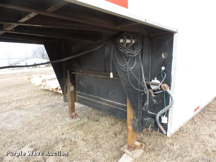 image for item BI9146 1995 Timberwolf enclosed cargo trailer