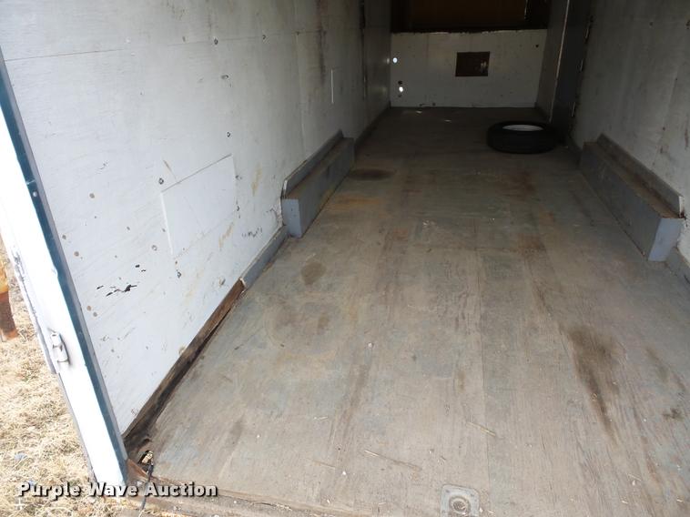 image for item BI9146 1995 Timberwolf enclosed cargo trailer