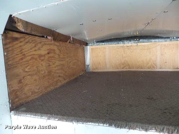 image for item BI9146 1995 Timberwolf enclosed cargo trailer