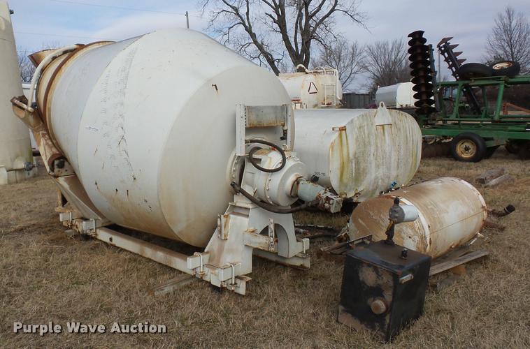 image for item BI9154 Ready mix truck bed