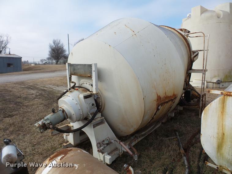 image for item BI9154 Ready mix truck bed