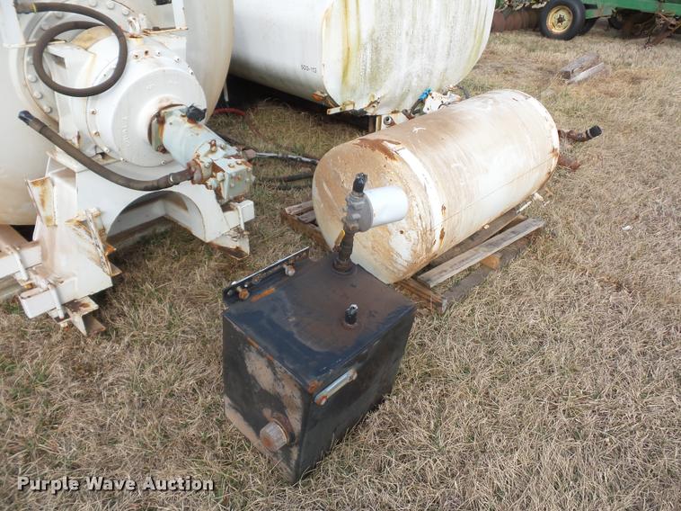 image for item BI9154 Ready mix truck bed