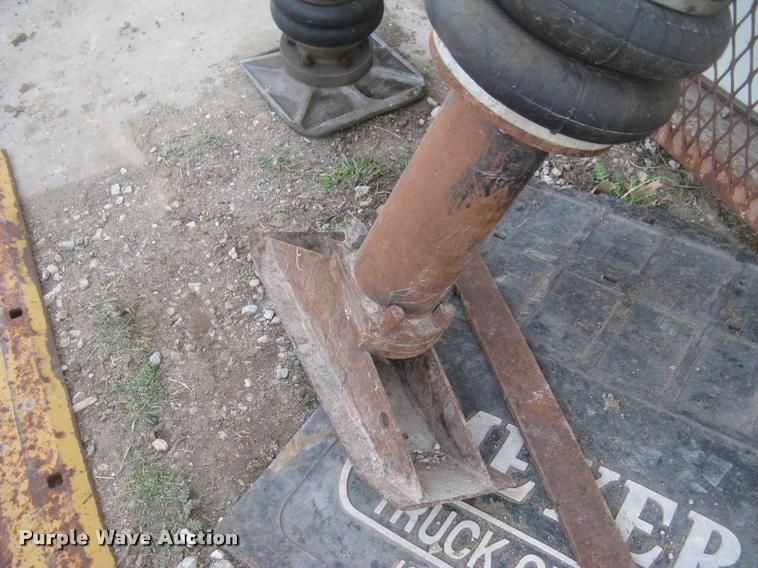 image for item BL9088 (2) MBW compactors